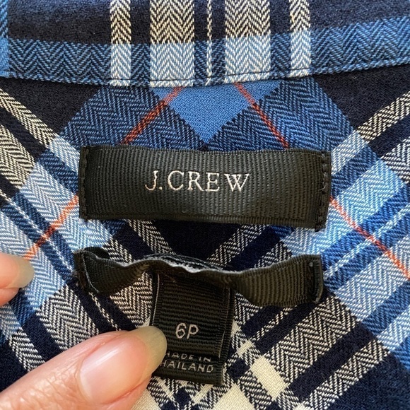 J. CREW Boy Fit Blue Plaid Button Down Shirt Women 6P - Picture 4 of 5